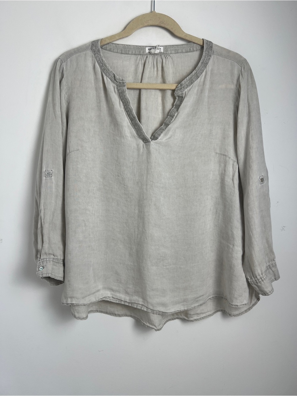 Artisan NY 2X Light Gray 100% Linen Roll-Tab Sleeve Lagenlook Bohemian Top